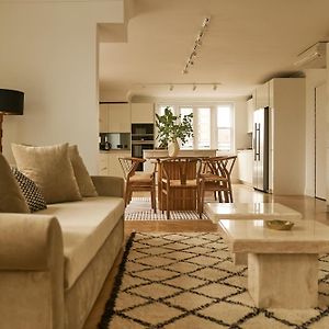 Europa House Apartments